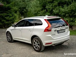 Biały Używany 2016 Volvo XC60 SUV | 64 777 zł (Dobra cena)
