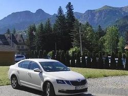 Biały Używany 2010 Skoda Octavia Sedan/Limuzyna | 54 000 zł