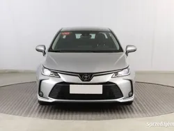 Srebrny Używany 2022 Toyota Corolla Sedan/Limuzyna | 67 999 zł (Uczciwa cena)