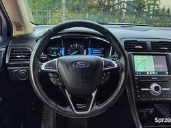 Srebrny Używany 2017 Ford Fusion Titanium Sedan/Limuzyna | 65 000 zł