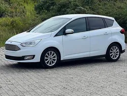 Biały Używany 2017 Ford C-MAX Minivan | 39 900 zł (Uczciwa cena)