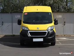 Żółty Używany 2018 Peugeot Boxer Van | 44 999 zł (Dobra cena)