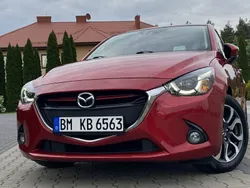 Czerwony (metalik) Używany 2015 Mazda 2 Hatchback | 38 900 zł (Uczciwa cena)