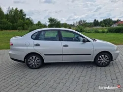 Srebrny Używany 2005 Seat Cordoba Sedan/Limuzyna | 3700 zł (Uczciwa cena)