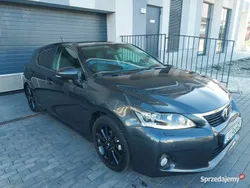 Szary Używany 2011 Lexus CT200h Hatchback | 59 900 zł