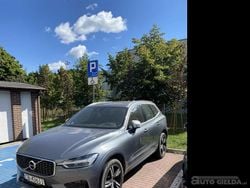 Czarny Używany 2018 Volvo XC60 SUV | 75 000 zł (Dobra cena)