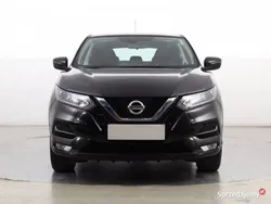 Czarny Używany 2017 Nissan Qashqai SUV | 54 999 zł (Uczciwa cena)