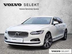 Biały Używany 2024 Volvo S90 Sedan/Limuzyna | 199 900 zł (Dość drogi)
