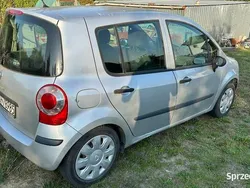 Srebrny Używany 2006 Renault Modus Minivan | 6000 zł (Uczciwa cena)