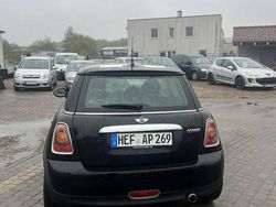 Czarny Używany 2009 Mini Cooper Hatchback | 13 900 zł (Dobra cena)