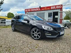 Czarny Używany 2015 Volvo V60 Ocean Race Kombi | 59 900 zł