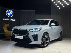 Szary brooklyn m metalizowany Używany 2024 BMW X2 Luxury Line SUV | 199 900 zł