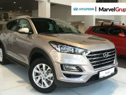 Złoty (metalik, perła) Używany 2018 Hyundai Tucson SUV | 94 400 zł (Dość drogi)