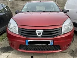 Czerwony Używany 2011 Dacia Sandero Hatchback | 6999 zł