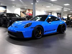 Shark blue Używany 2022 Porsche 992 | 899 000 zł