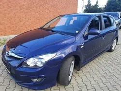 Fioletowy Używany 2011 Hyundai i30 Hatchback | 17 800 zł (Dość drogi)