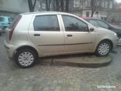 Złoty Używany 2009 Fiat Punto Hatchback | 7999 zł