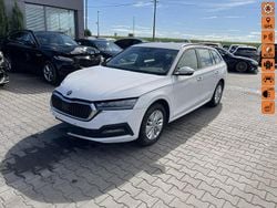 Biały (metalik) Używany 2023 Skoda Octavia Kombi | 57 900 zł