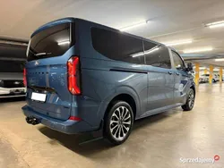 Niebieski Nowe 2024 Ford Tourneo Custom Titanium Sedan/Limuzyna | 274 905 zł (Uczciwa cena)