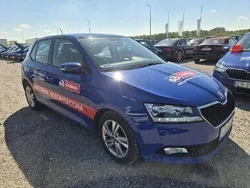 Niebieski Używany 2021 Skoda Fabia Hatchback | 34 440 zł (Super Cena)