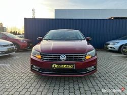 Czerwony Używany 2017 VW Passat Sedan/Limuzyna | 46 500 zł (Super Cena)