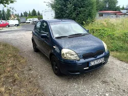 Niebieski Używany 2002 Toyota Yaris Hatchback | 2700 zł (Dobra cena)