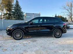 Używany 2018 Porsche Cayenne SUV | 132 000 zł
