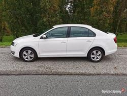 Biały Używany 2019 Skoda Rapid Hatchback | 36 000 zł (Uczciwa cena)