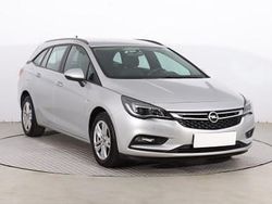 Srebrny Używany 2019 Opel Astra Kombi | 34 899 zł (Dobra cena)