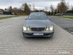 Niebieski Używany 2005 Mercedes E280 Sedan/Limuzyna | 35 600 zł
