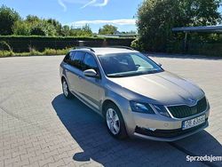 Beżowy Używany 2018 Skoda Octavia Kombi | 45 500 zł (Uczciwa cena)