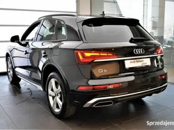 Czarny Używany 2022 Audi Q5 S-Line SUV | 189 980 zł