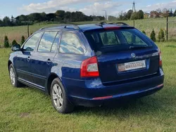 Niebieski Używany 2011 Skoda Octavia Elegance Kombi | 18 400 zł (Dobra cena)
