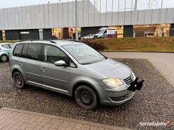 Szary Używany 2009 VW Touran Minivan | 16 000 zł