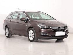 Brązowy Używany 2017 Opel Astra Kombi | 36 999 zł (Uczciwa cena)