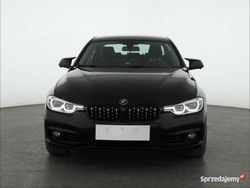 Czarny Używany 2018 BMW 318 Sedan/Limuzyna | 59 999 zł (Uczciwa cena)