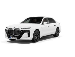 Biel alpejska Używany 2025 BMW 740 Comfort Edition Sedan/Limuzyna | 489 900 zł (Dobra cena)