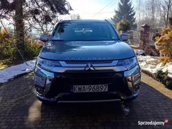 Używany 2017 Mitsubishi Outlander SUV | 84 000 zł