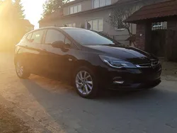 Granatowy Używany 2018 Opel Astra Hatchback | 37 900 zł (Uczciwa cena)