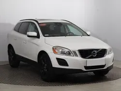 Biały Używany 2012 Volvo XC60 SUV | 34 999 zł