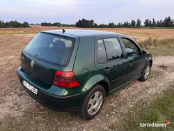 Zielony Używany 2001 VW Golf IV Sedan/Limuzyna | 4000 zł (Uczciwa cena)