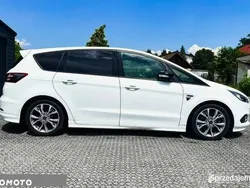 Biały Używany 2017 Ford S-MAX S Minivan | 59 900 zł (Uczciwa cena)