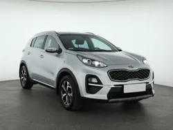Srebrny Używany 2021 Kia Sportage 2 SUV | 81 999 zł (Uczciwa cena)