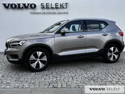 Szary Używany 2021 Volvo XC40 Momentum SUV | 114 900 zł (Dobra cena)