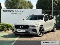Szary Używany 2025 Volvo V60 Kombi | 234 900 zł
