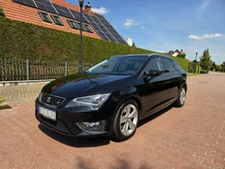 Czarny (metalik) Używany 2016 Seat Leon Kombi | 44 900 zł (Uczciwa cena)