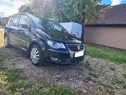 Czarny Używany 2009 VW Touran Minivan | 15 500 zł (Uczciwa cena)