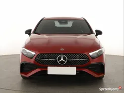 Czerwony Używany 2023 Mercedes A220 Sedan/Limuzyna | 157 500 zł
