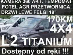 Szary (metalik) Używany 2024 Ford Tourneo Minivan | 275 643 zł (Dobra cena)
