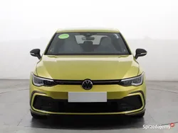 Żółty Używany 2023 VW Golf VIII Hatchback | 115 999 zł (Drogi)